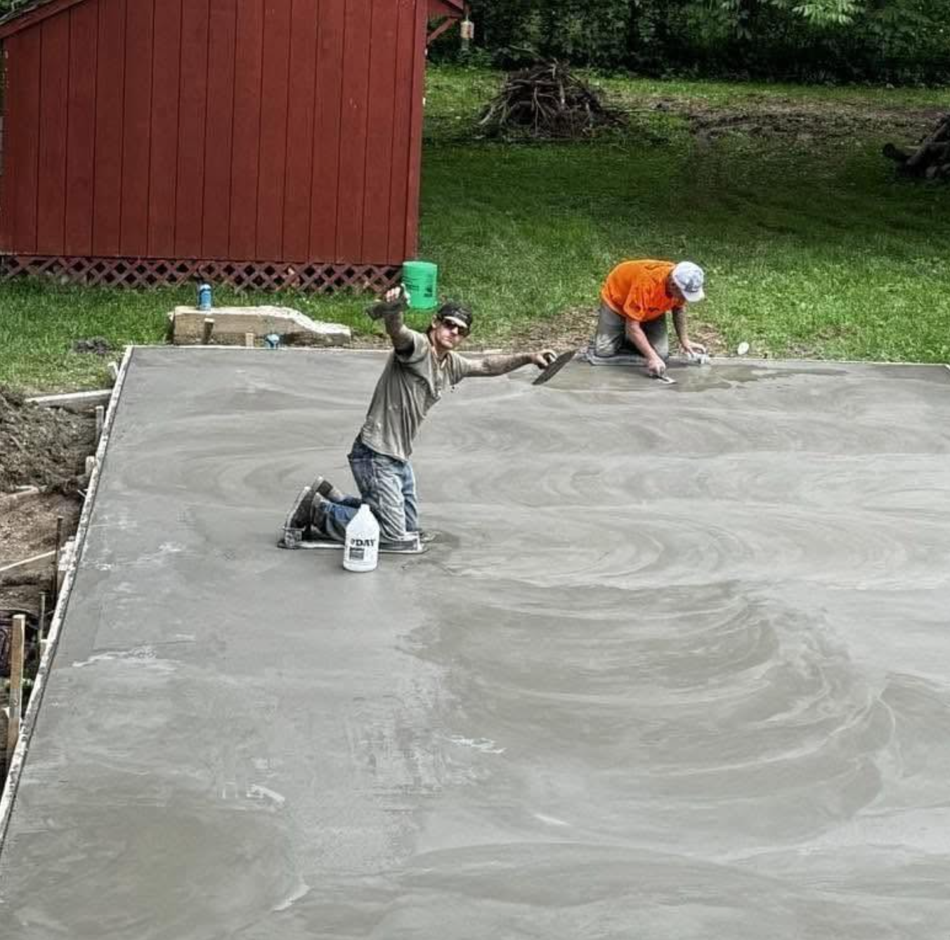 Stamped concrete patio with decorative pattern